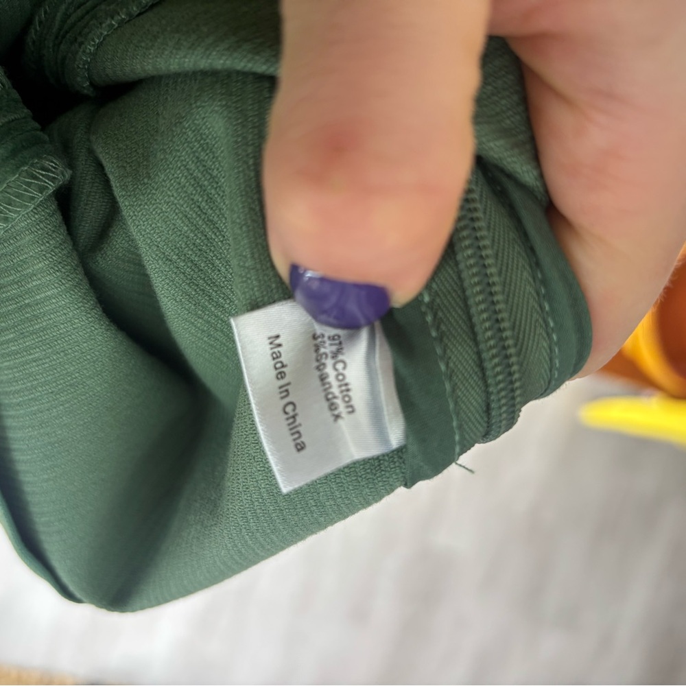 Tuckernuck Forest Green Cropped Pants - Picture 10 of 16